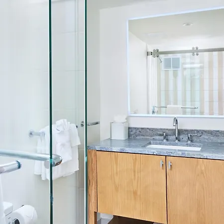 Sea Crest Beach Resort Falmouth Extérieur photo