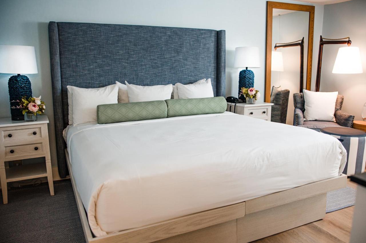 Sea Crest 4*